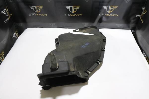 FORD CUSTOM 300 L 155 PS ÇIKMA PARÇA   KAPUT ALT HAVALANDIRMA PLASTİĞİ